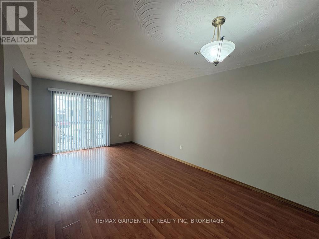 6141 Wildrose Crescent, Niagara Falls, Ontario  L2G 7T3 - Photo 12 - X13566502