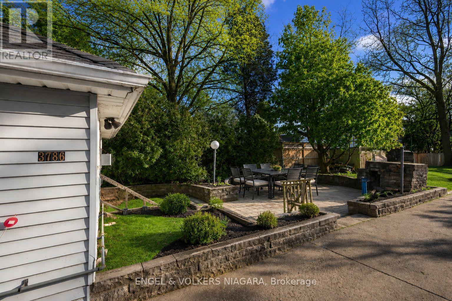 3786 ST JAMES AVENUE, Niagara Falls, Ontario
