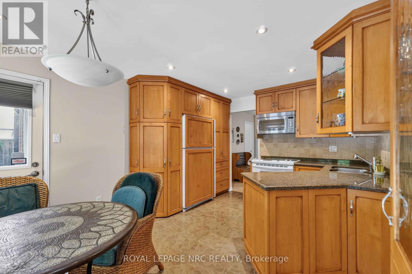 51 Forestview Drive, Hamilton, Ontario  L9H 6M7 - Photo 18 - X13566718