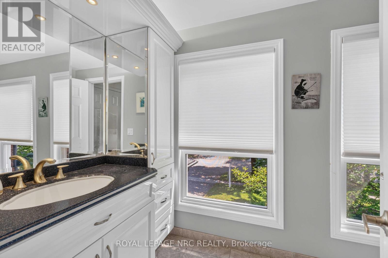 51 Forestview Drive, Hamilton, Ontario  L9H 6M7 - Photo 23 - X13566718