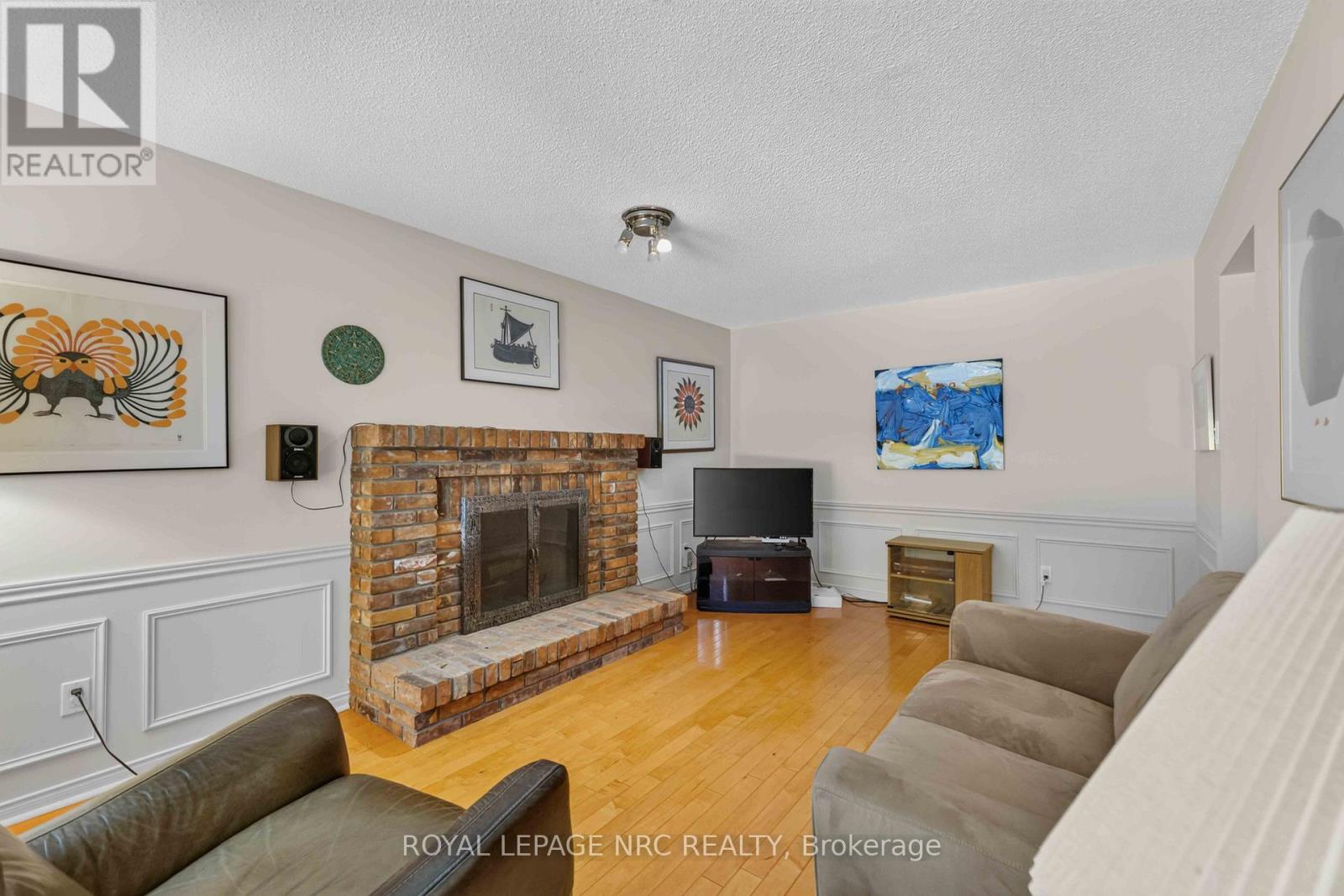 51 Forestview Drive, Hamilton, Ontario  L9H 6M7 - Photo 8 - X13566718
