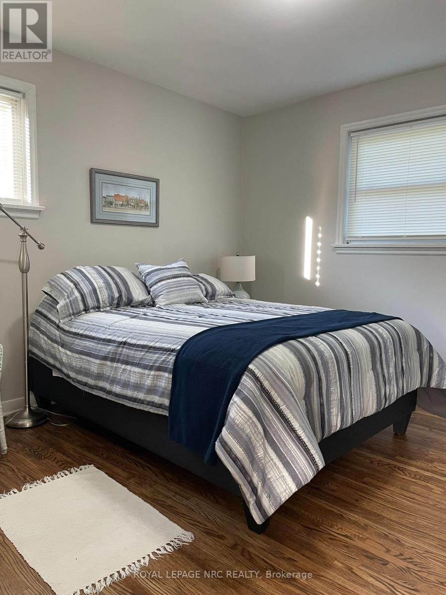 22 Dunblane Avenue, St. Catharines, Ontario  L2M 3Z7 - Photo 4 - X13567236