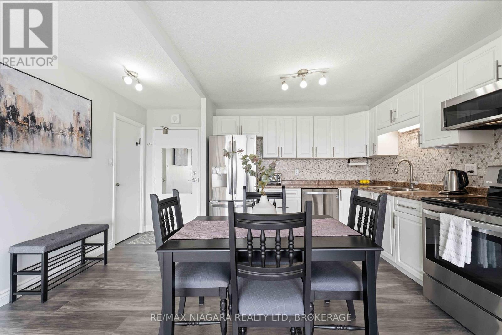 1207 - 7 Gale Crescent, St. Catharines, Ontario  L2R 7M8 - Photo 6 - X13567708