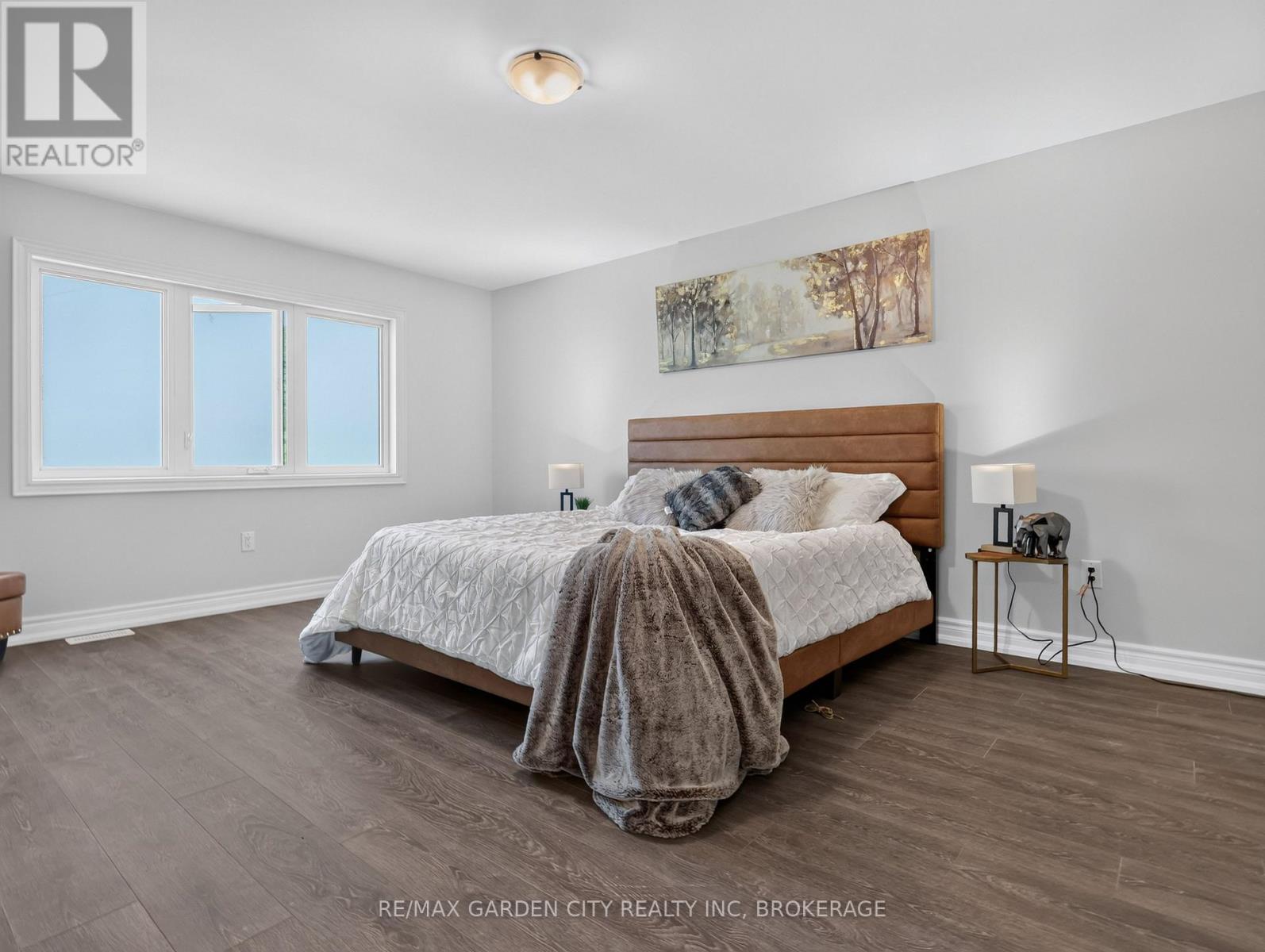 7568 Tupelo Crescent, Niagara Falls, Ontario  L2H 3S5 - Photo 25 - X13567798