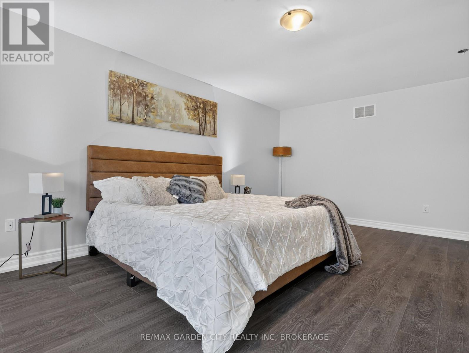 7568 Tupelo Crescent, Niagara Falls, Ontario  L2H 3S5 - Photo 26 - X13567798