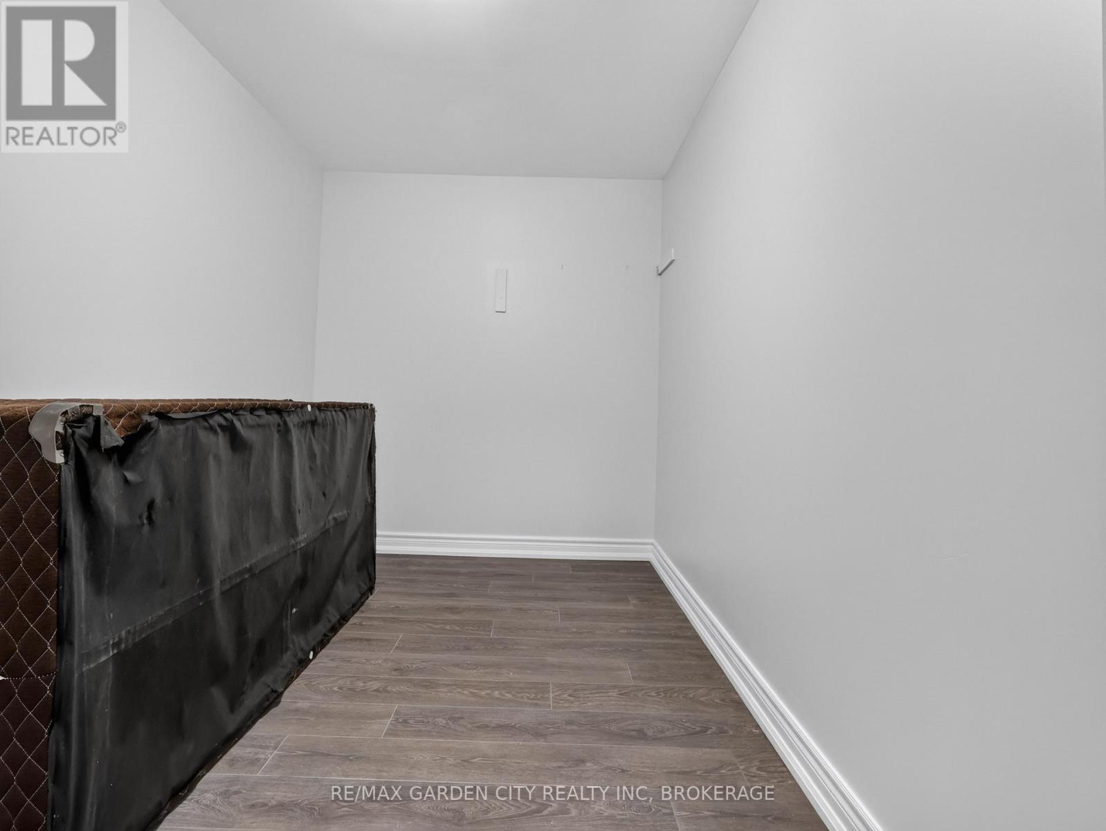 7568 Tupelo Crescent, Niagara Falls, Ontario  L2H 3S5 - Photo 30 - X13567798