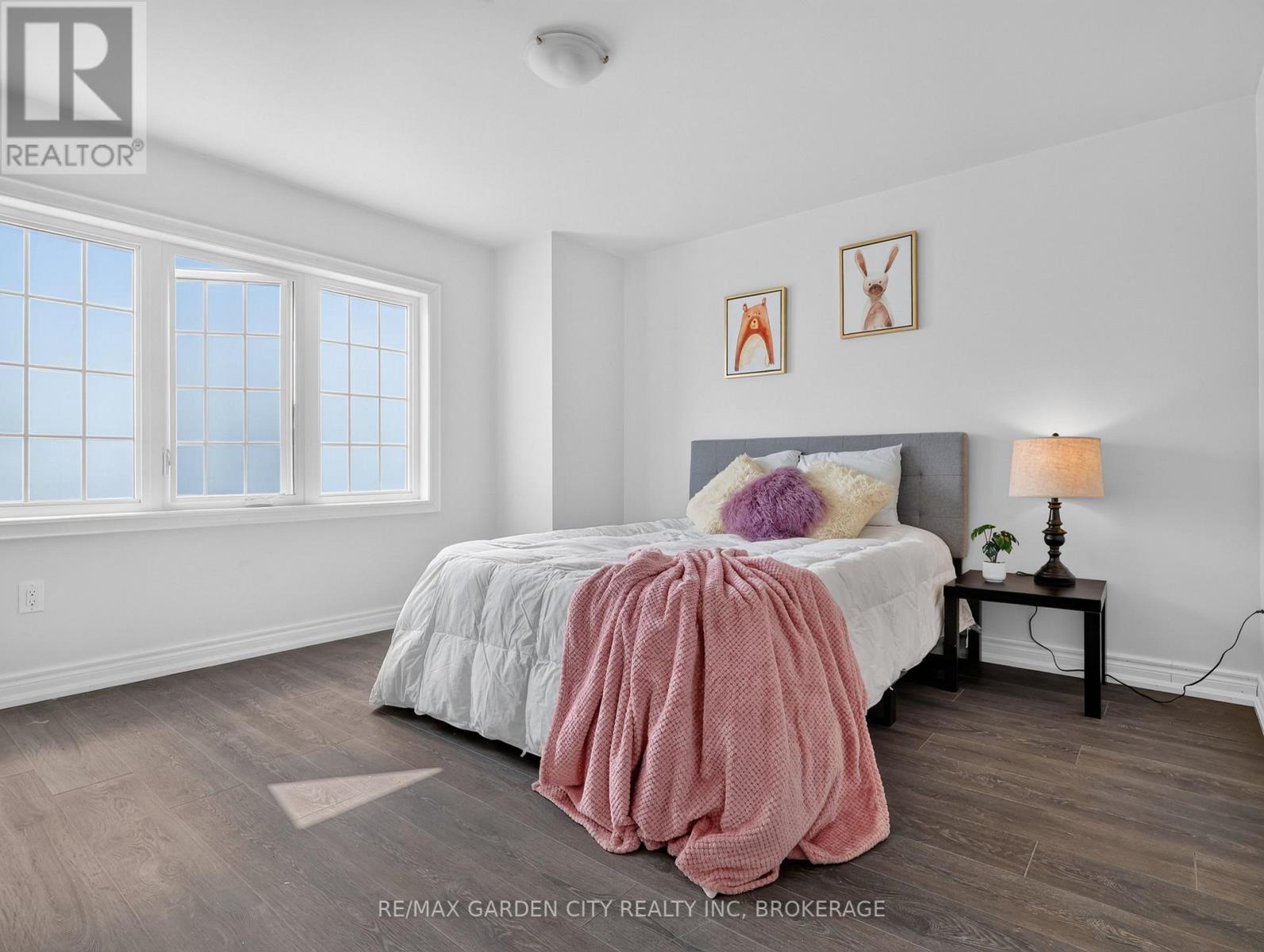 7568 Tupelo Crescent, Niagara Falls, Ontario  L2H 3S5 - Photo 35 - X13567798