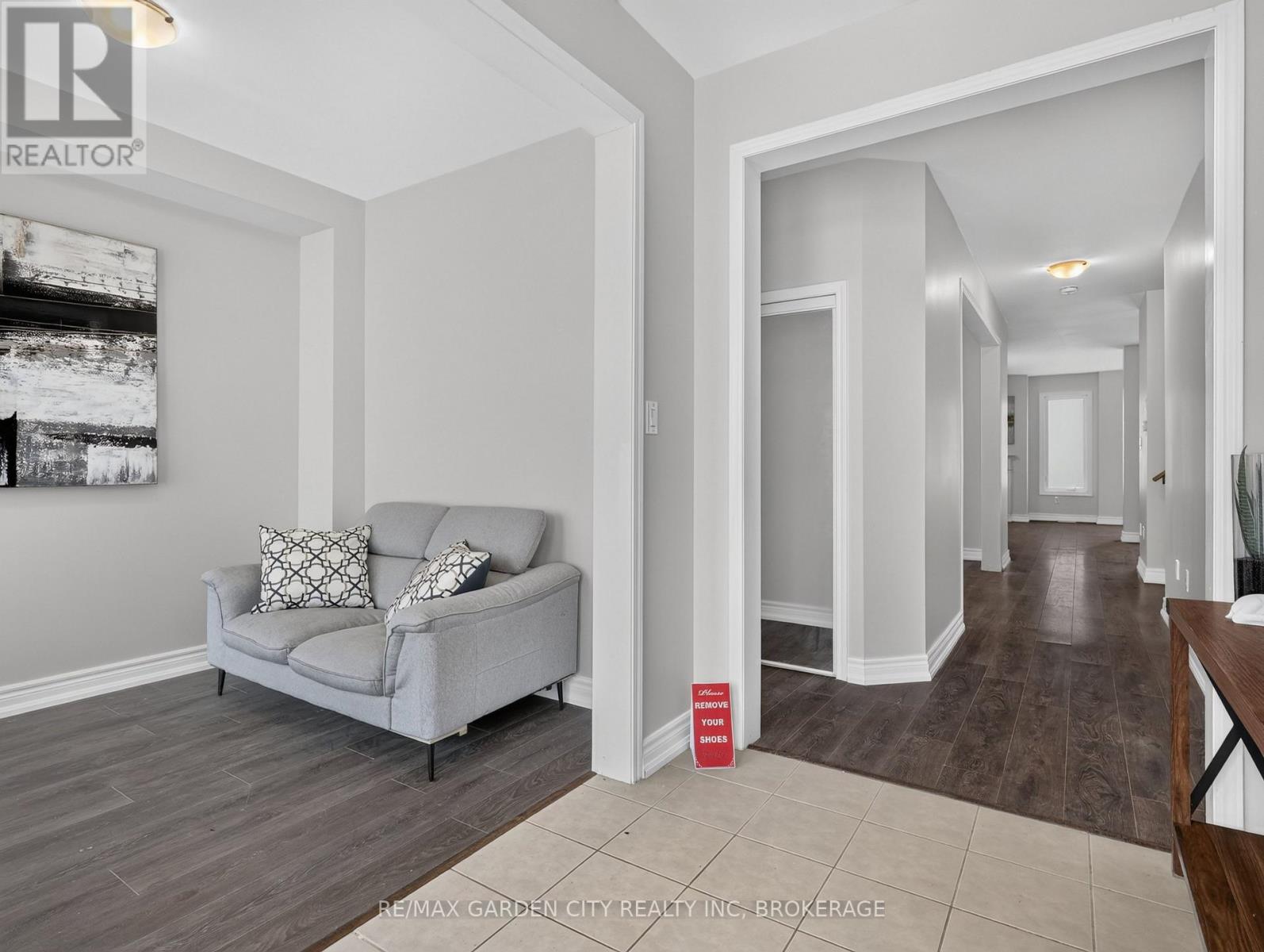 7568 Tupelo Crescent, Niagara Falls, Ontario  L2H 3S5 - Photo 8 - X13567798