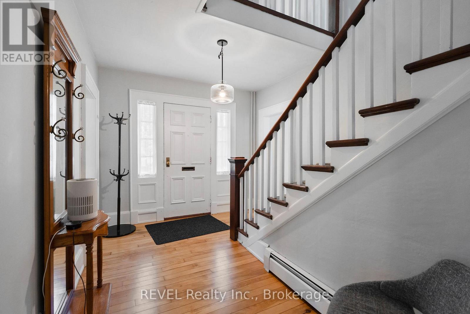 166 North Street N, Fort Erie, Ontario  L2A 3R7 - Photo 4 - X13568098