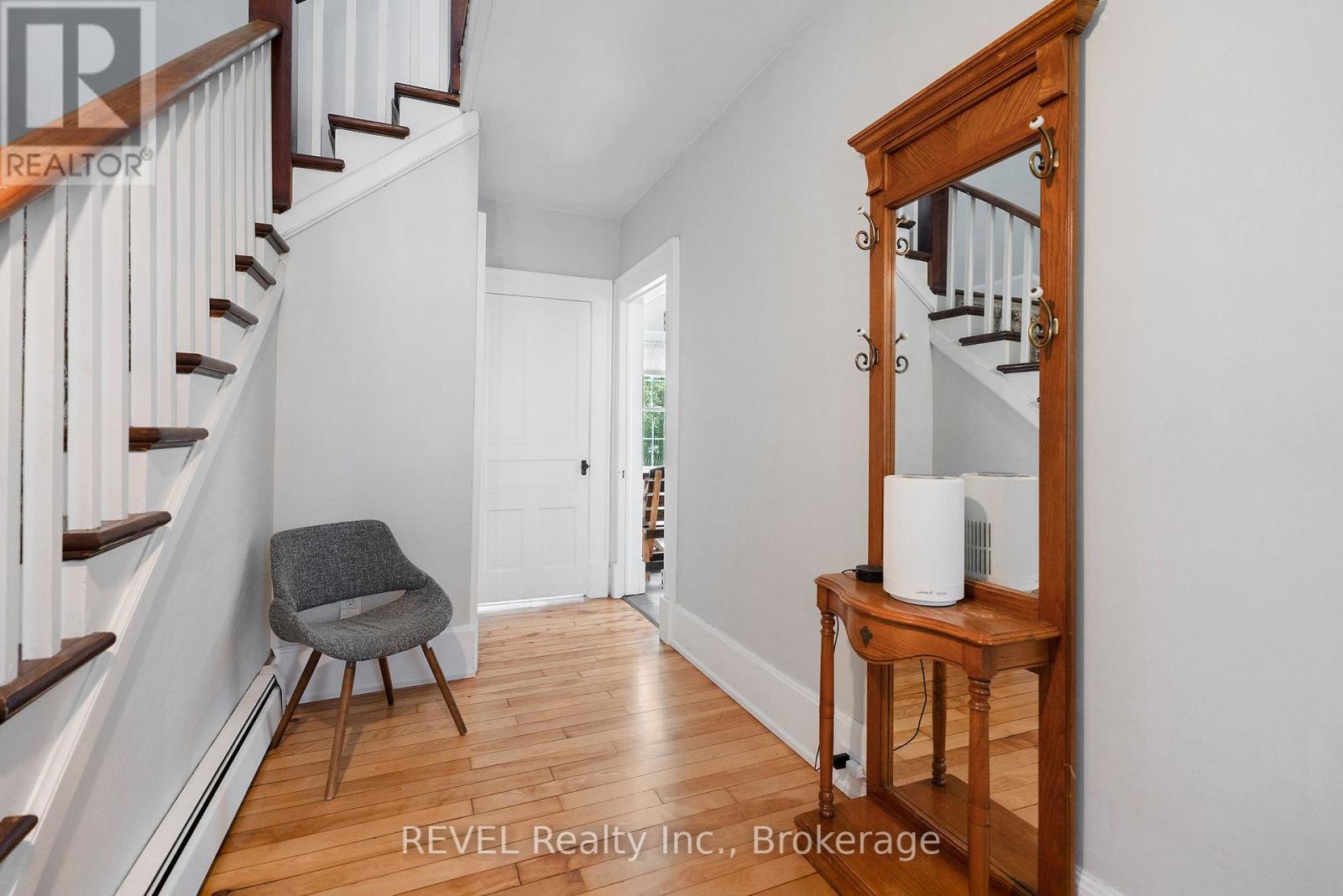 166 North Street N, Fort Erie, Ontario  L2A 3R7 - Photo 6 - X13568098