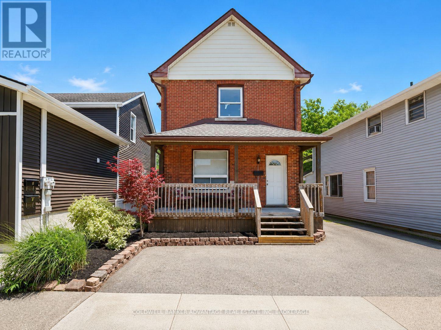 64 PINE STREET N, Thorold, Ontario