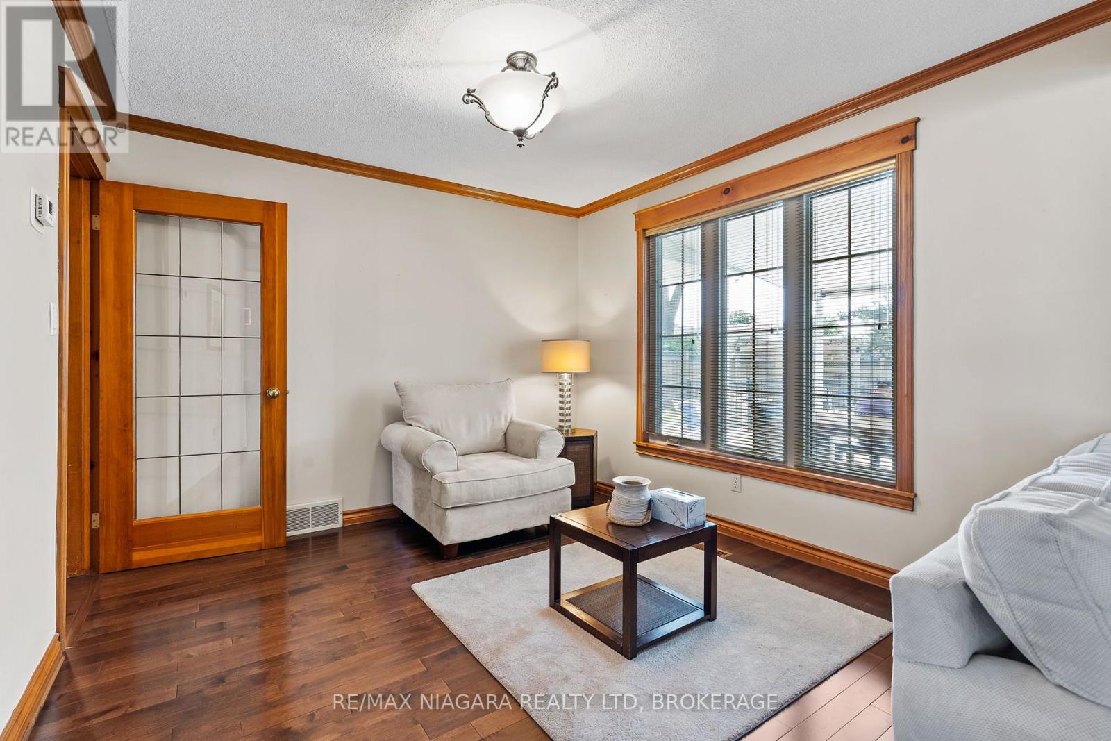 6370 Emma Street, Niagara Falls, Ontario  L2J 4H7 - Photo 11 - X13568618