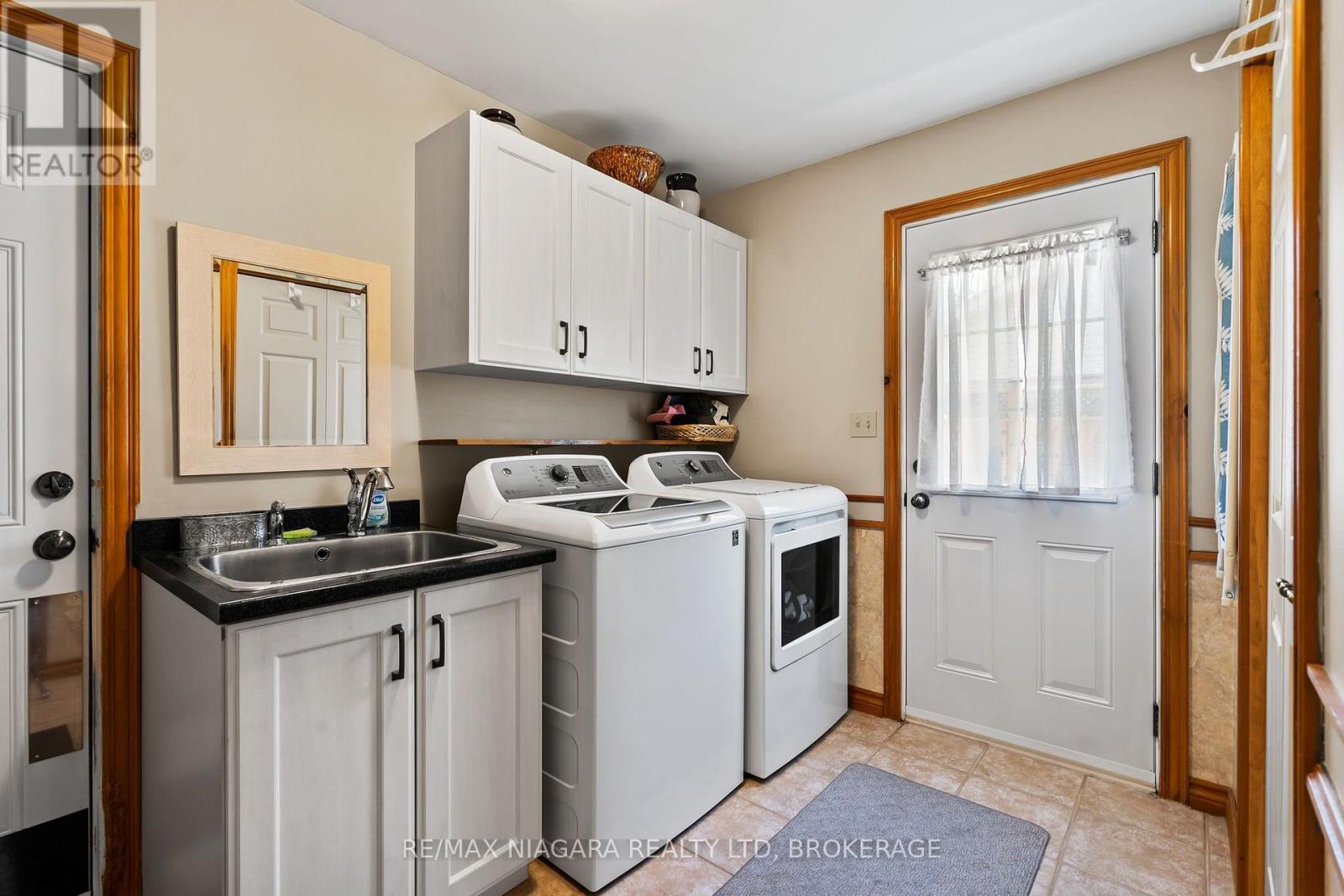 6370 Emma Street, Niagara Falls, Ontario  L2J 4H7 - Photo 17 - X13568618