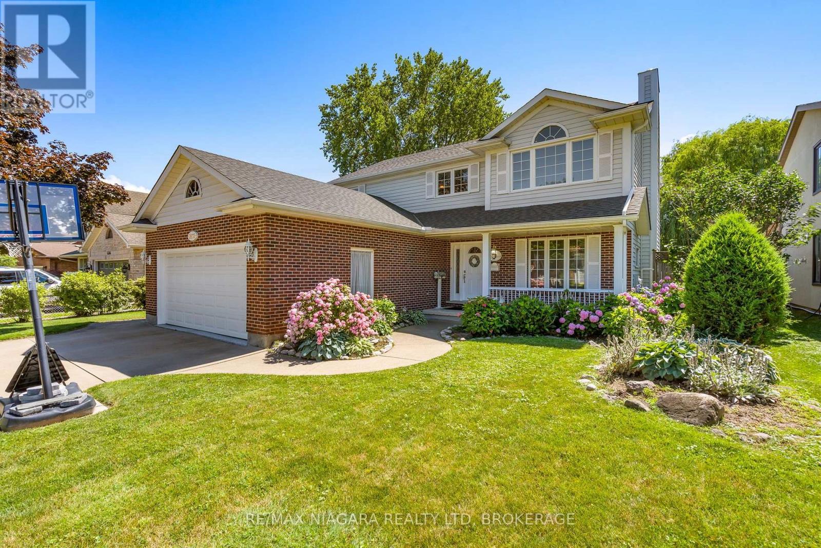 6370 Emma Street, Niagara Falls, Ontario  L2J 4H7 - Photo 2 - X13568618