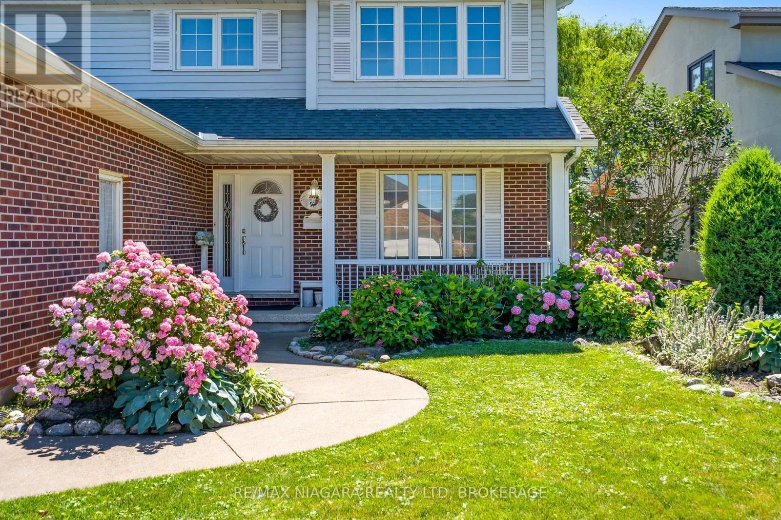 6370 Emma Street, Niagara Falls, Ontario  L2J 4H7 - Photo 3 - X13568618