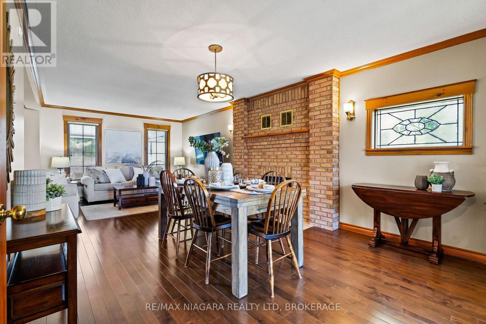 6370 Emma Street, Niagara Falls, Ontario  L2J 4H7 - Photo 6 - X13568618
