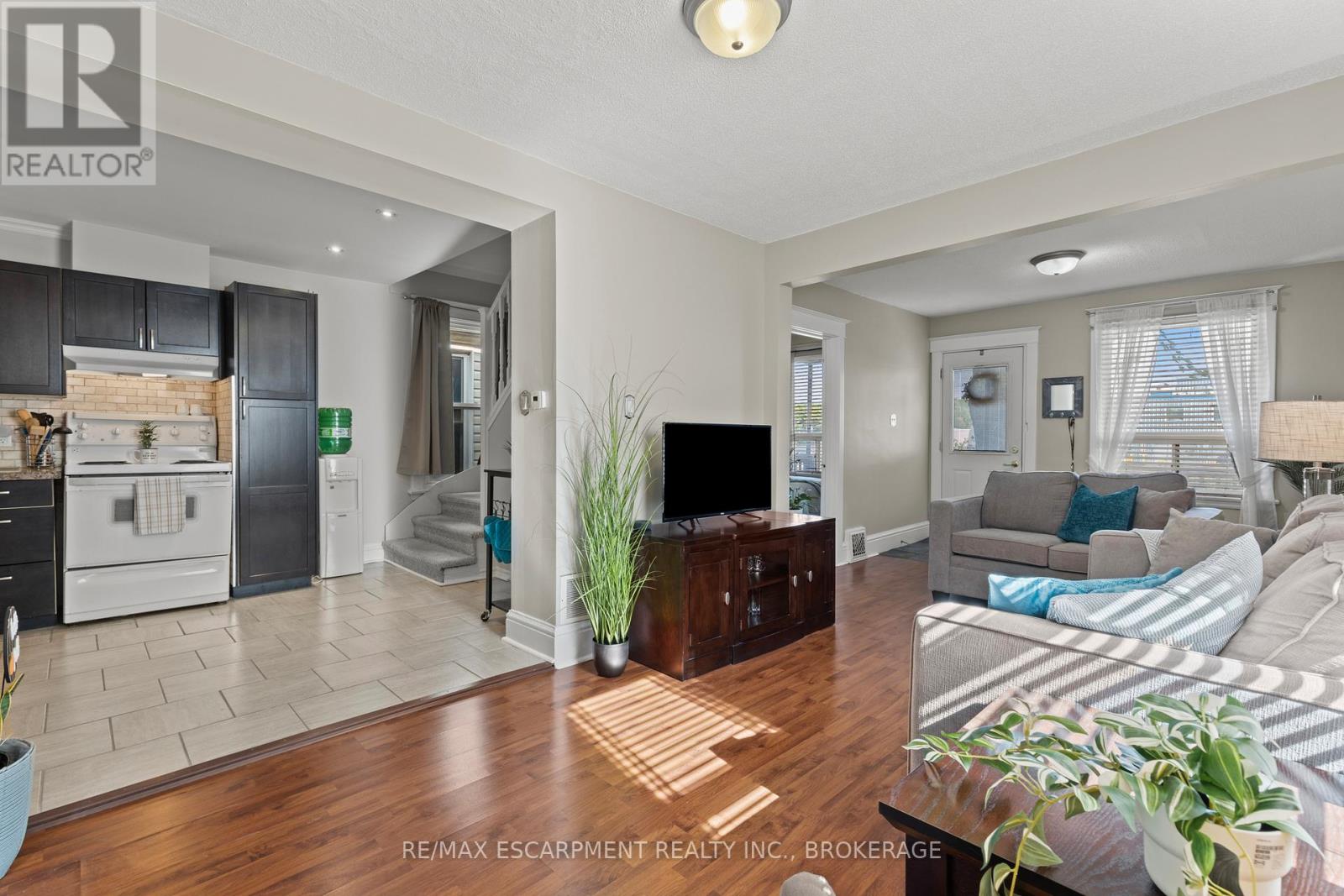 25 Mckinstry Street, Hamilton, Ontario  L8L 6C2 - Photo 10 - X13569296