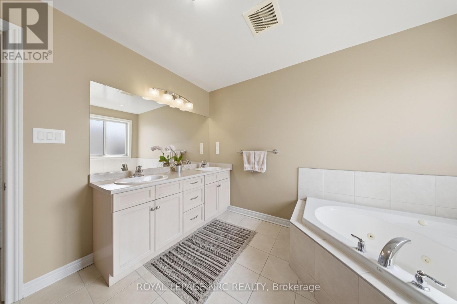 8684 Mcgarry Drive, Niagara Falls, Ontario  L2H 3N7 - Photo 36 - X13569700