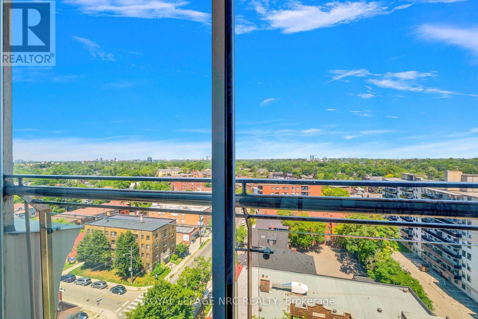 Ph 6 - 15 Maplewood Avenue, Toronto, Ontario  M6C 4B4 - Photo 24 - C13569798