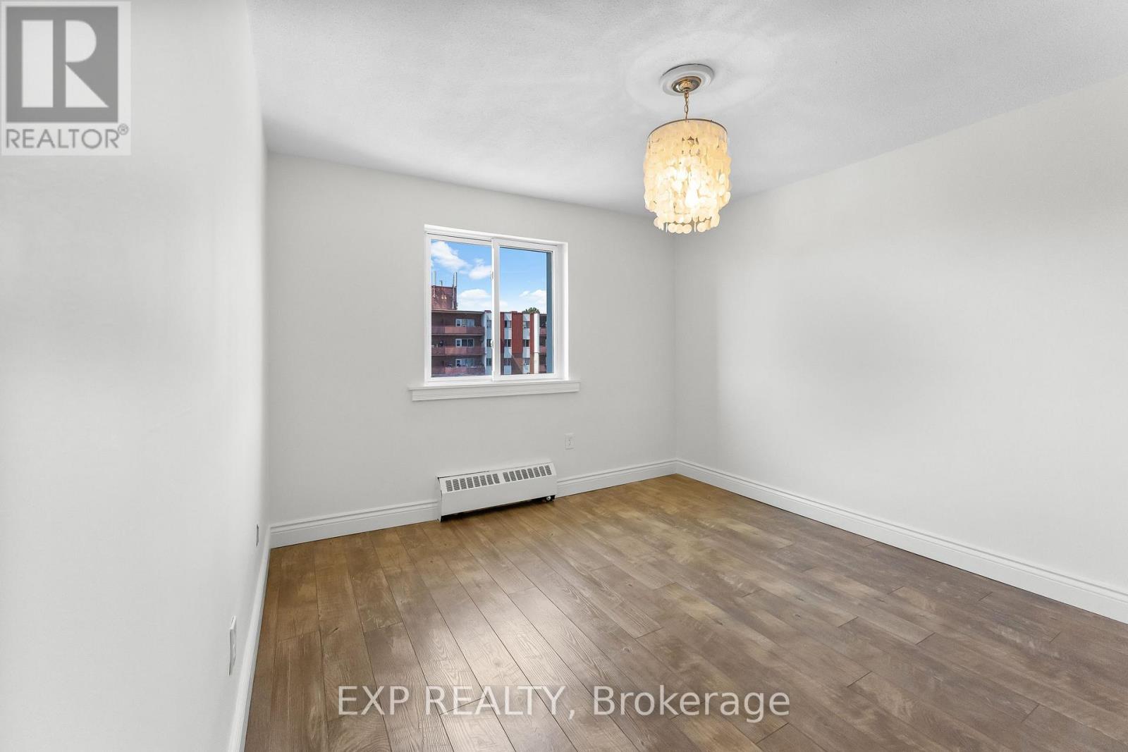 403 - 2485 Woking Crescent, Mississauga, Ontario  L5K 1Z6 - Photo 22 - W13570162
