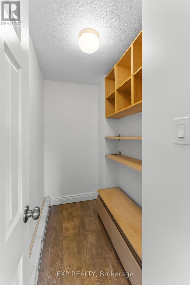 403 - 2485 Woking Crescent, Mississauga, Ontario  L5K 1Z6 - Photo 24 - W13570162