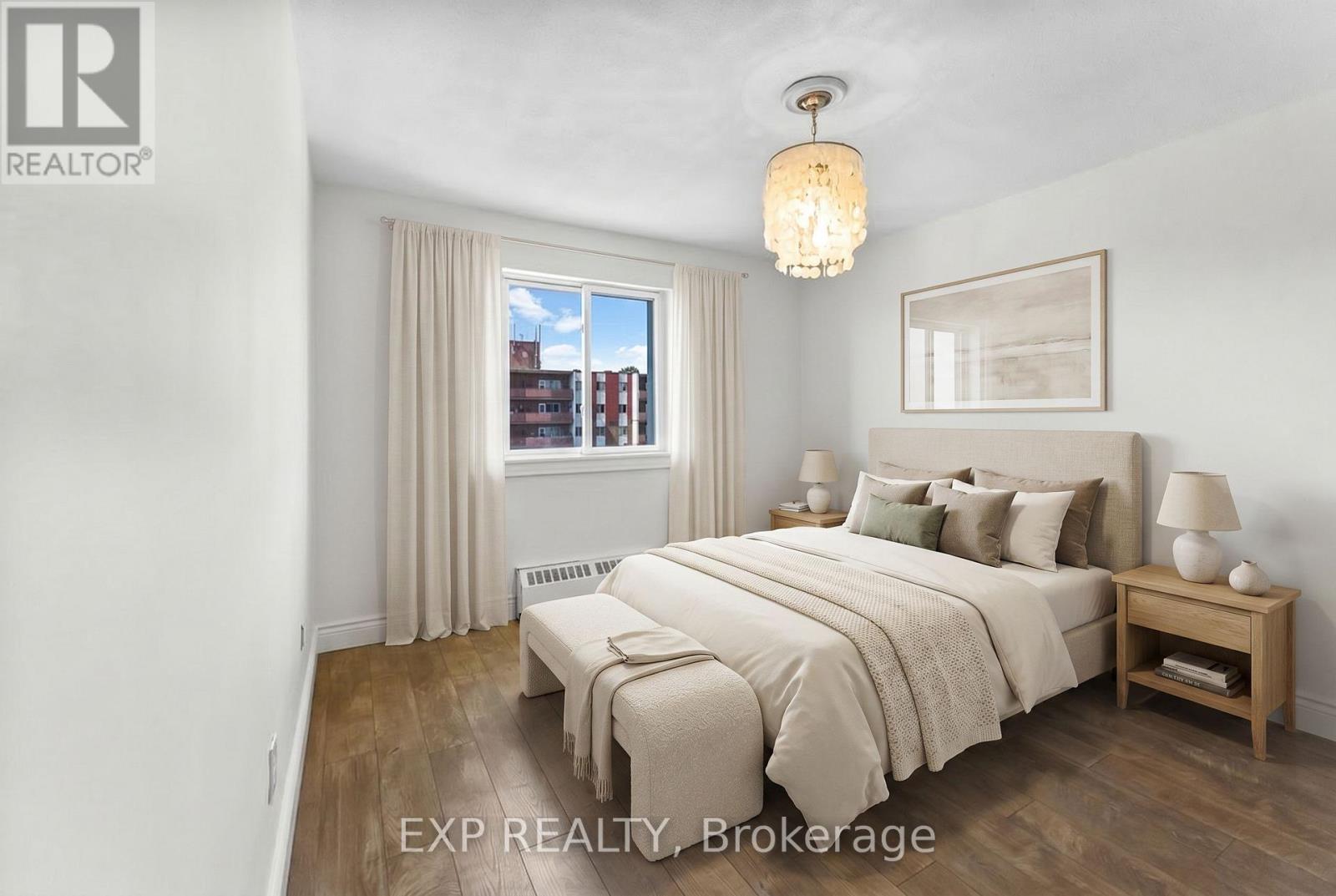 403 - 2485 Woking Crescent, Mississauga, Ontario  L5K 1Z6 - Photo 7 - W13570162