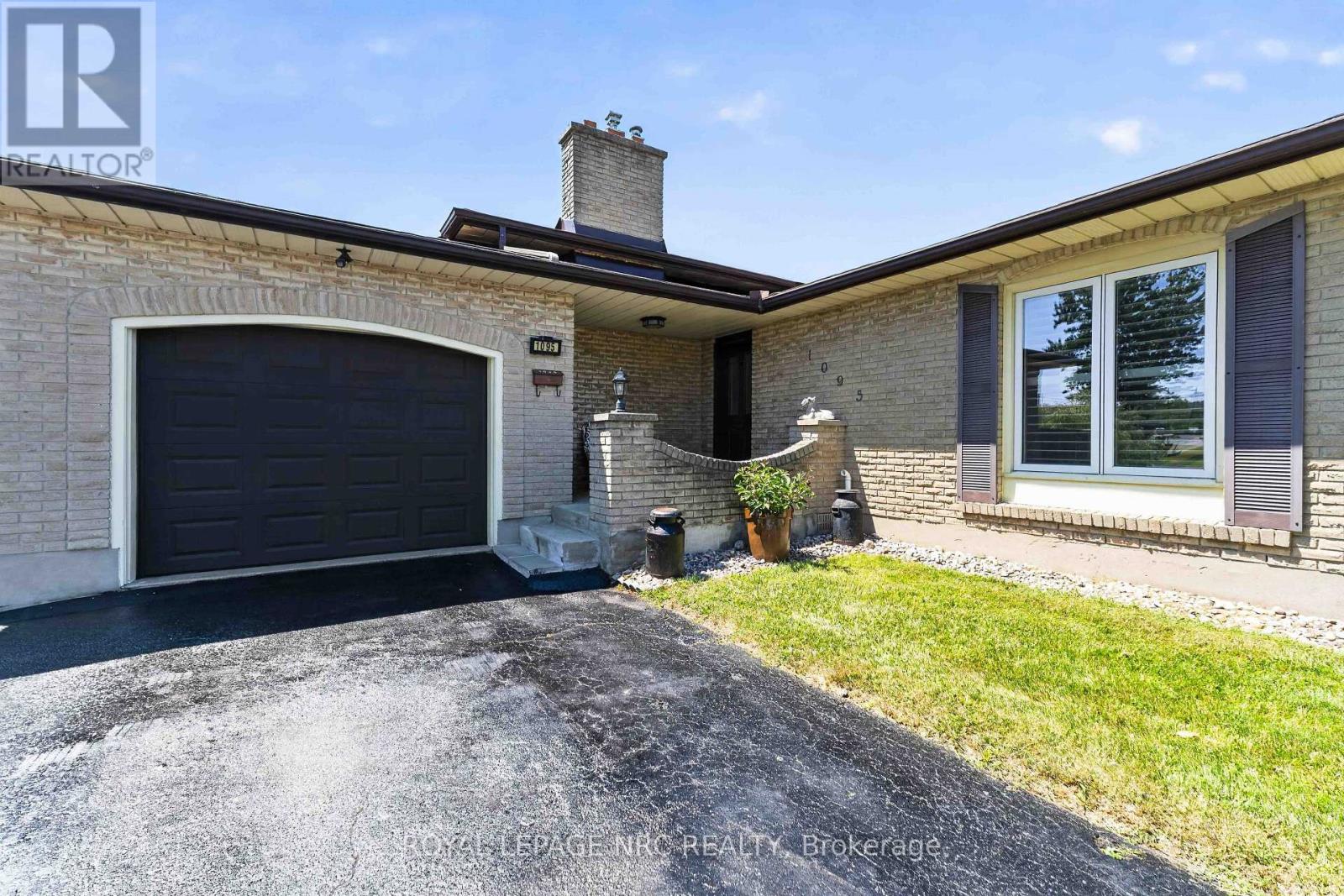 1095 Green Acres Drive, Fort Erie, Ontario  L2A 5P2 - Photo 4 - X13570604