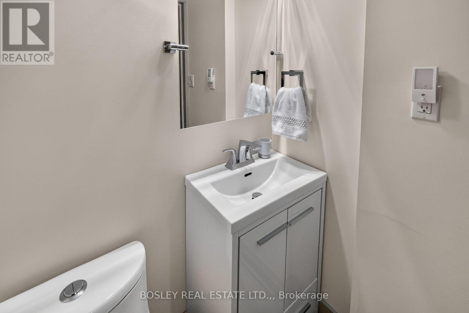 39 Platoff Street, Niagara-On-The-Lake, Ontario  L0S 1J0 - Photo 14 - X13570634