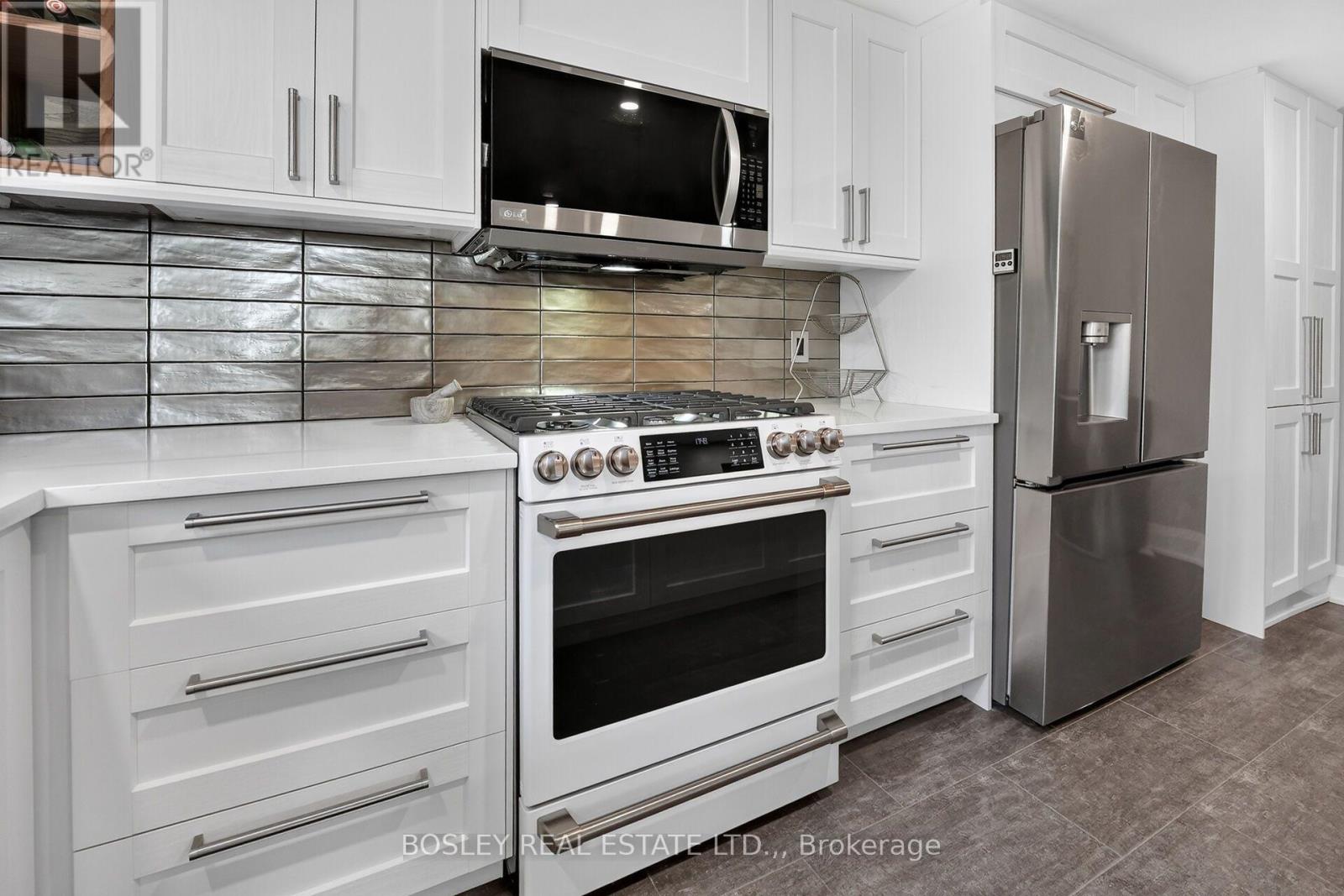 39 Platoff Street, Niagara-On-The-Lake, Ontario  L0S 1J0 - Photo 7 - X13570634