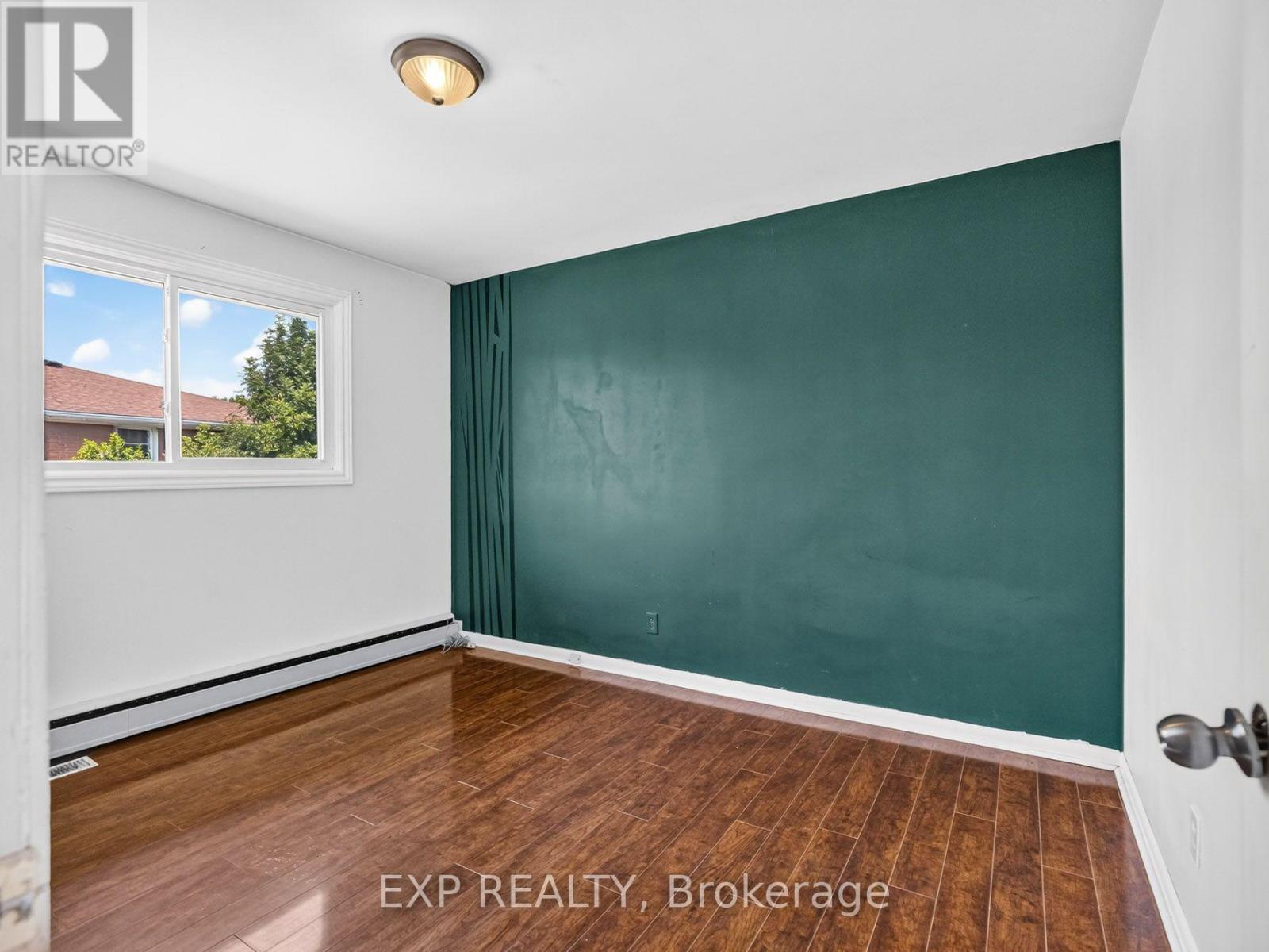 151 Wellington Street, Welland, Ontario  L3B 1B4 - Photo 11 - X13570986