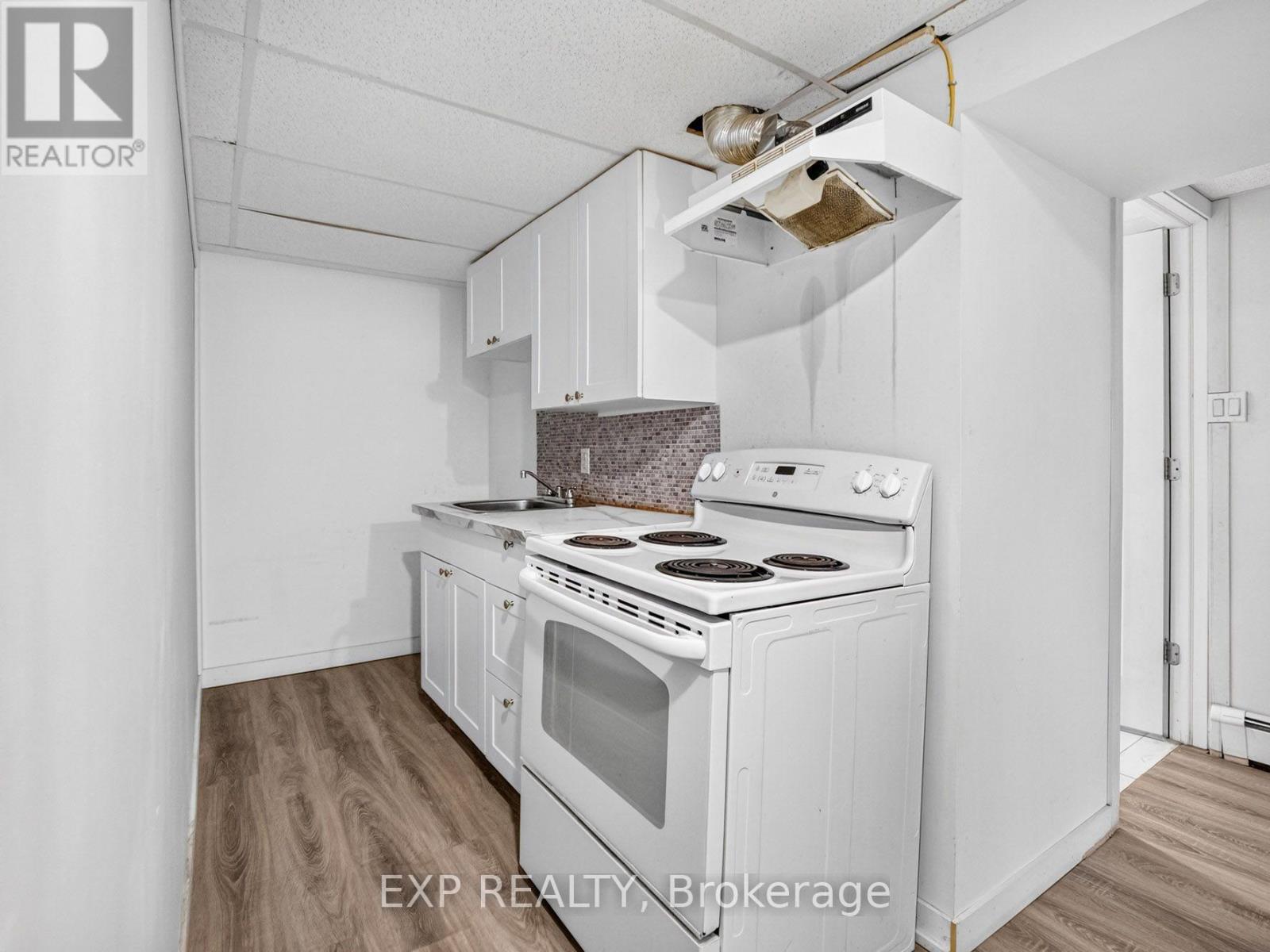 151 Wellington Street, Welland, Ontario  L3B 1B4 - Photo 17 - X13570986