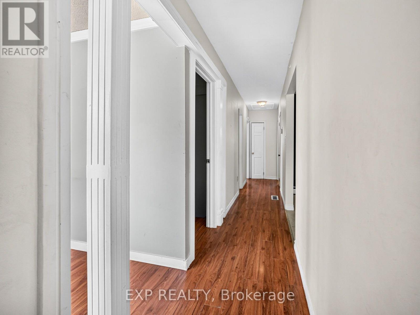 151 Wellington Street, Welland, Ontario  L3B 1B4 - Photo 6 - X13570986