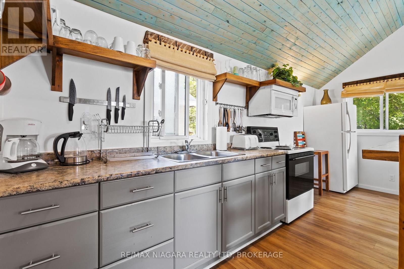 12343 Lakeshore Road, Wainfleet, Ontario  L0S 1V0 - Photo 37 - X13571370