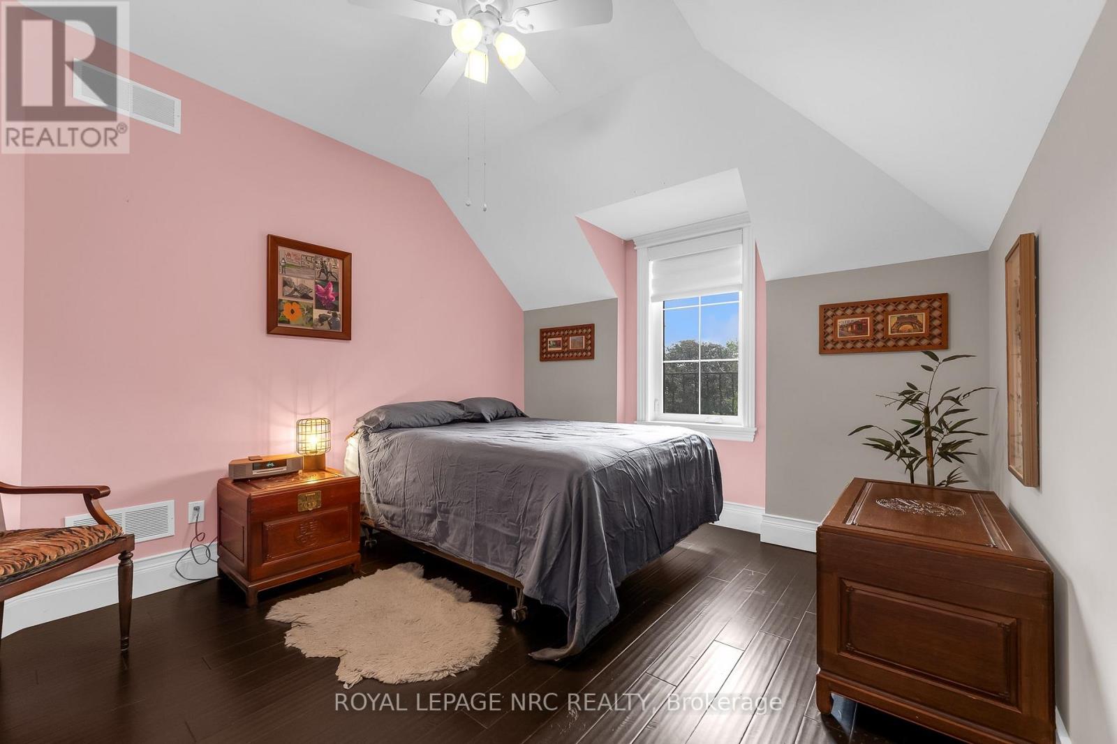 1323 Effingham Street, Pelham, Ontario  L0S 1M0 - Photo 46 - X13571402