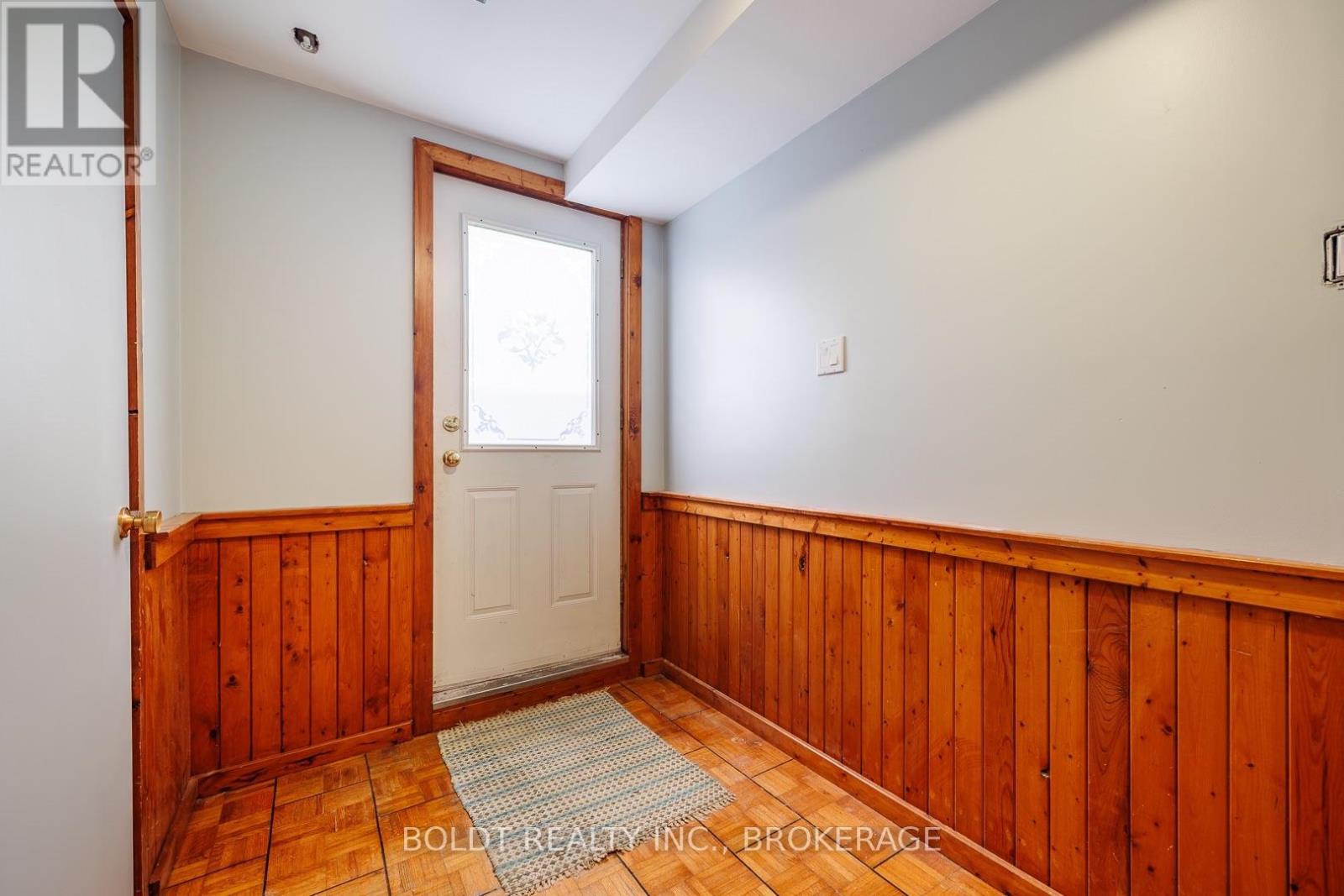 8 Pamela Drive, Thorold, Ontario  L2V 2X8 - Photo 19 - X13571730