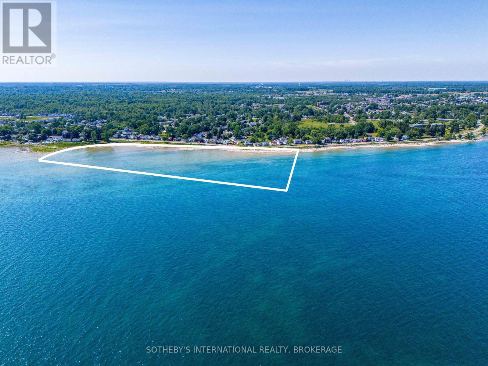 Ss Lakeshore Road, Fort Erie, Ontario  L2A 1B8 - Photo 8 - X13571812
