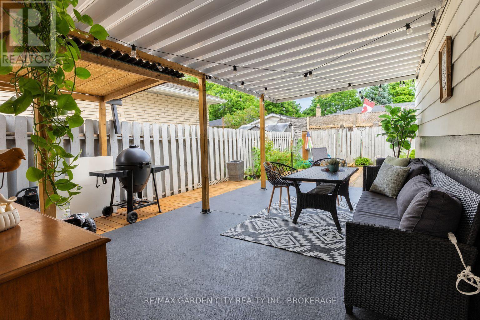 424 Vine Street, St. Catharines, Ontario  L2M 3S7 - Photo 17 - X13572276