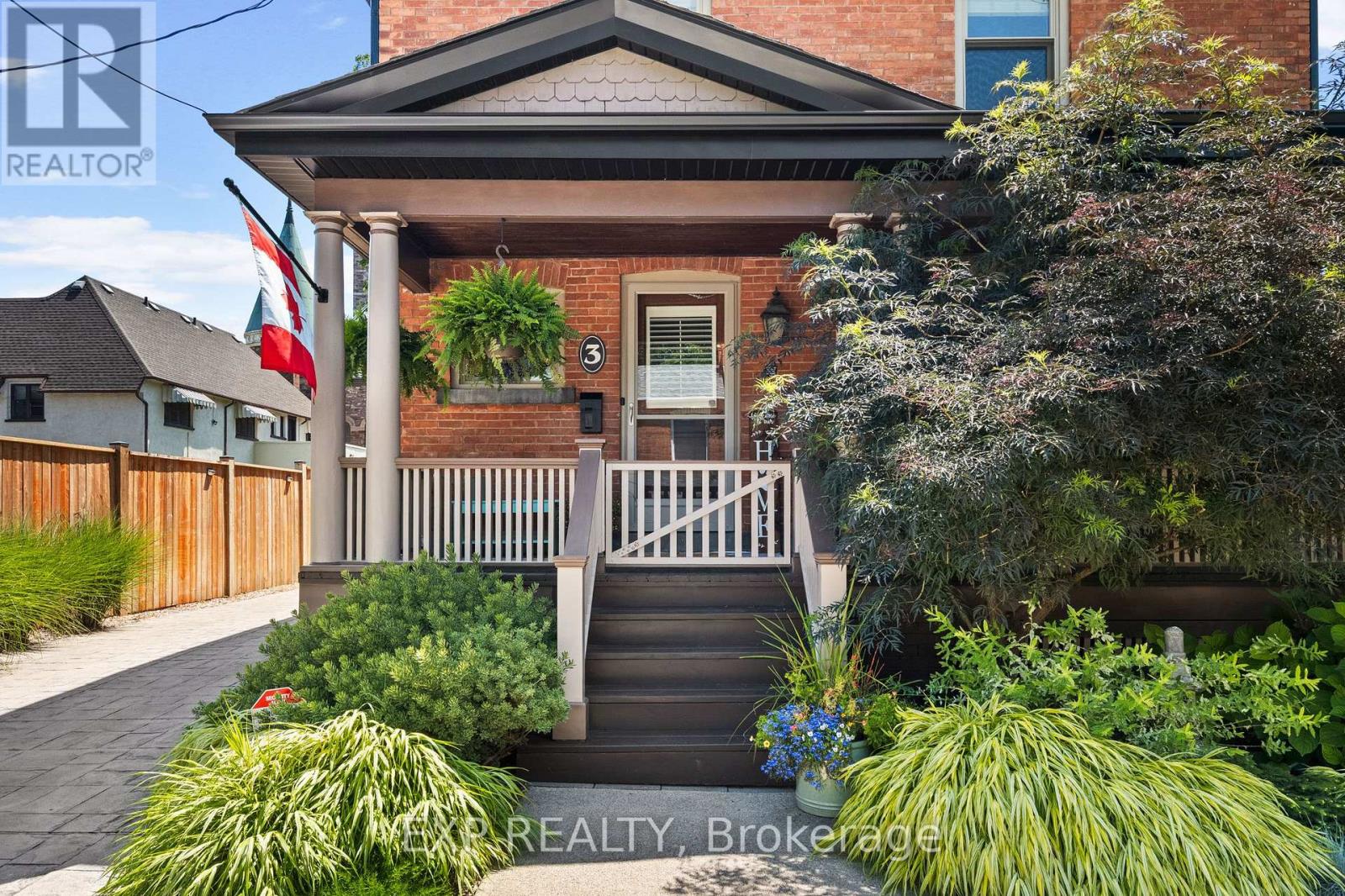 3 Norris Place, St. Catharines, Ontario  L2R 2W9 - Photo 3 - X13573036