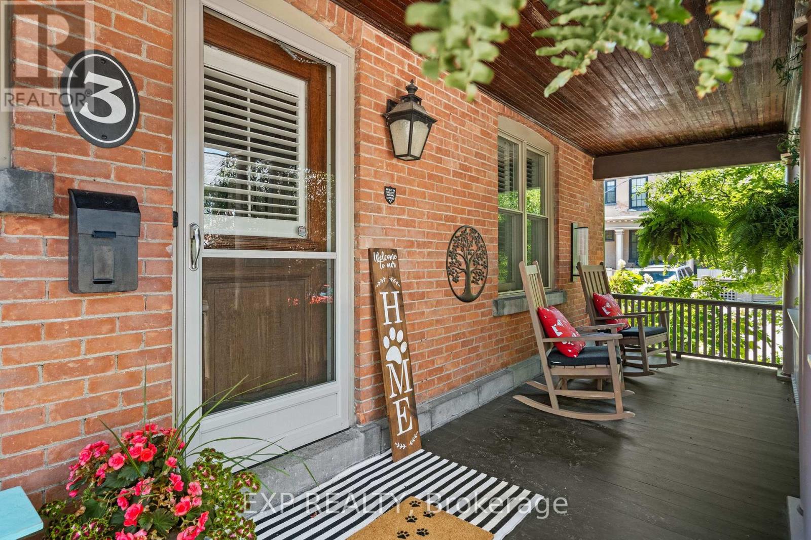 3 Norris Place, St. Catharines, Ontario  L2R 2W9 - Photo 4 - X13573036