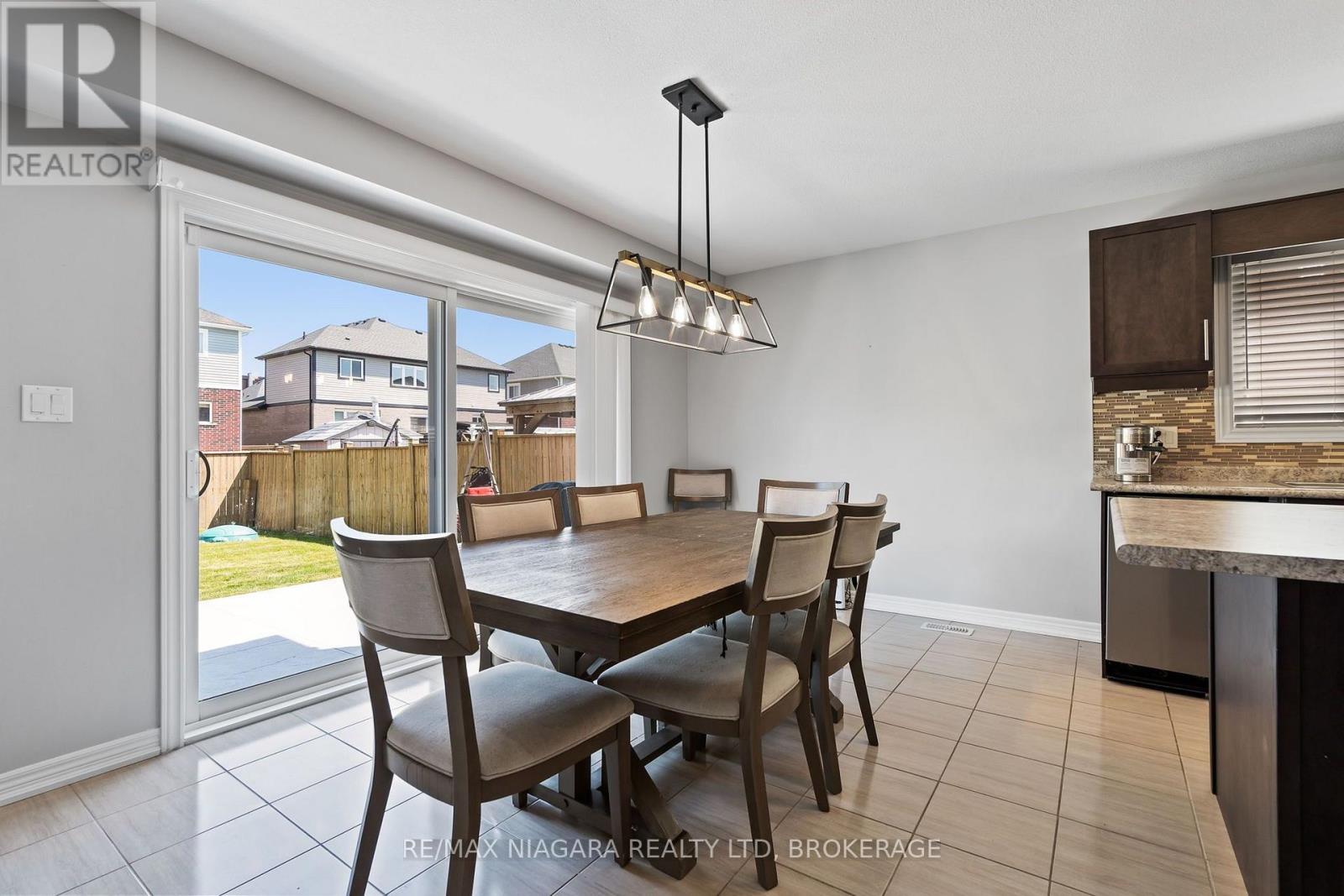 7 Riley Avenue, Pelham, Ontario  L0S 1E6 - Photo 13 - X13573074