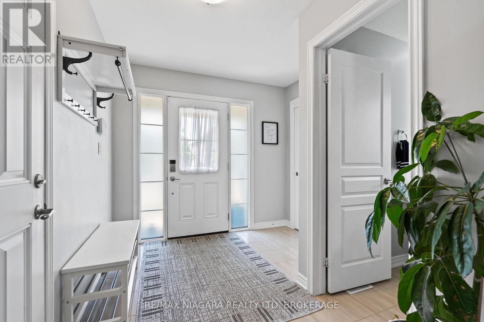 7 Riley Avenue, Pelham, Ontario  L0S 1E6 - Photo 4 - X13573074