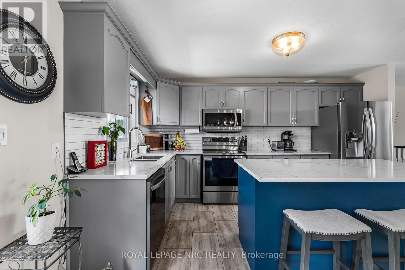 3584 Carver Street, Fort Erie, Ontario  L0S 1S0 - Photo 12 - X13573170