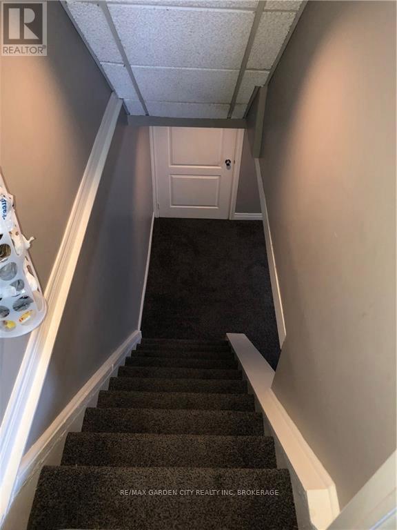 29 St. Hilda's Court, St. Catharines, Ontario  L2R 7H1 - Photo 14 - X13573308