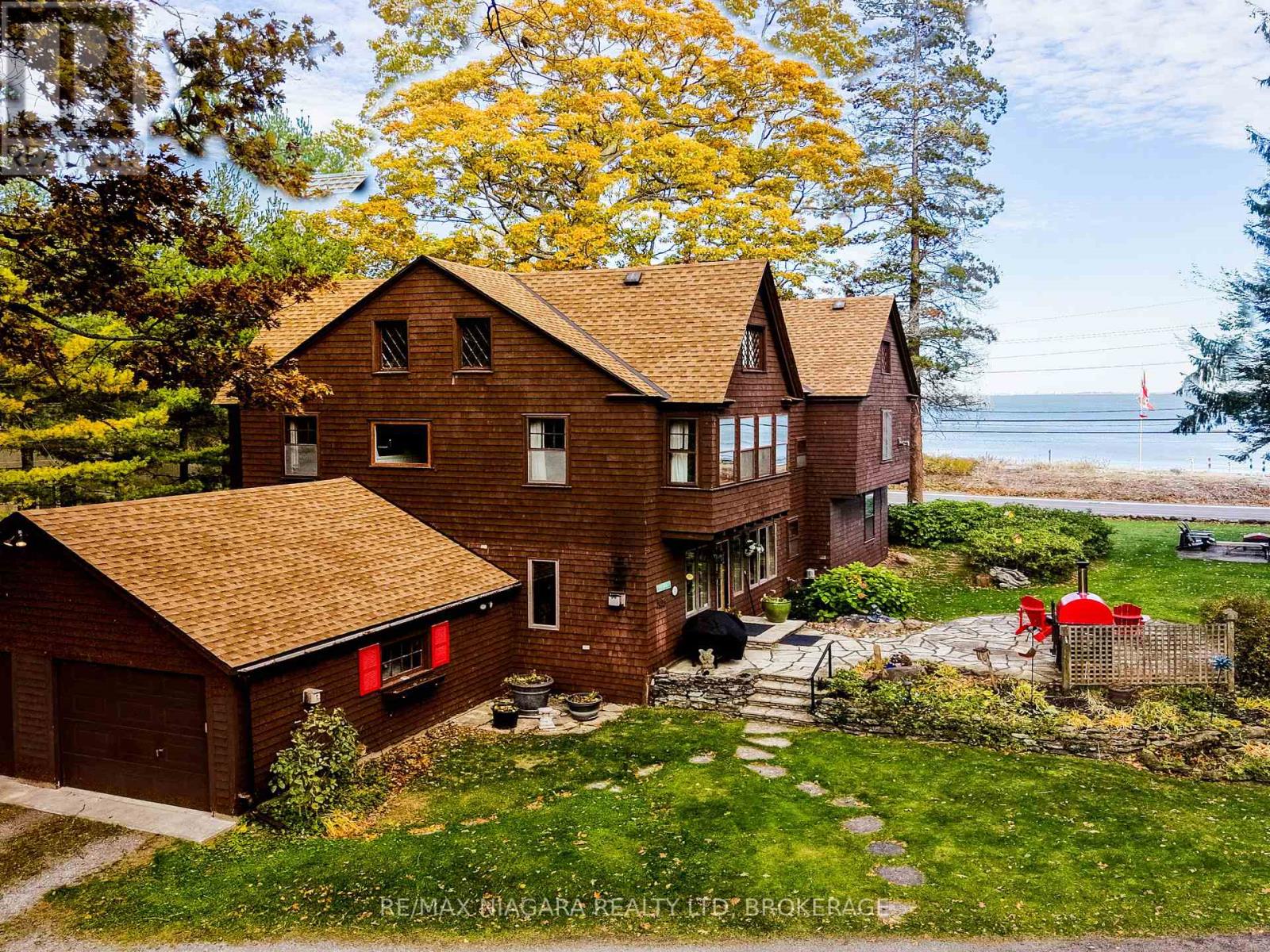 725 POINT ABINO ROAD S, Fort Erie, Ontario