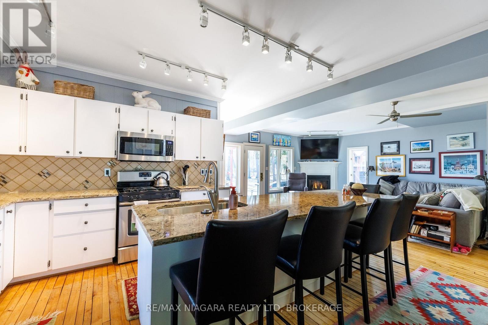725 Point Abino Road S, Fort Erie, Ontario  L0S 1N0 - Photo 13 - X13573662