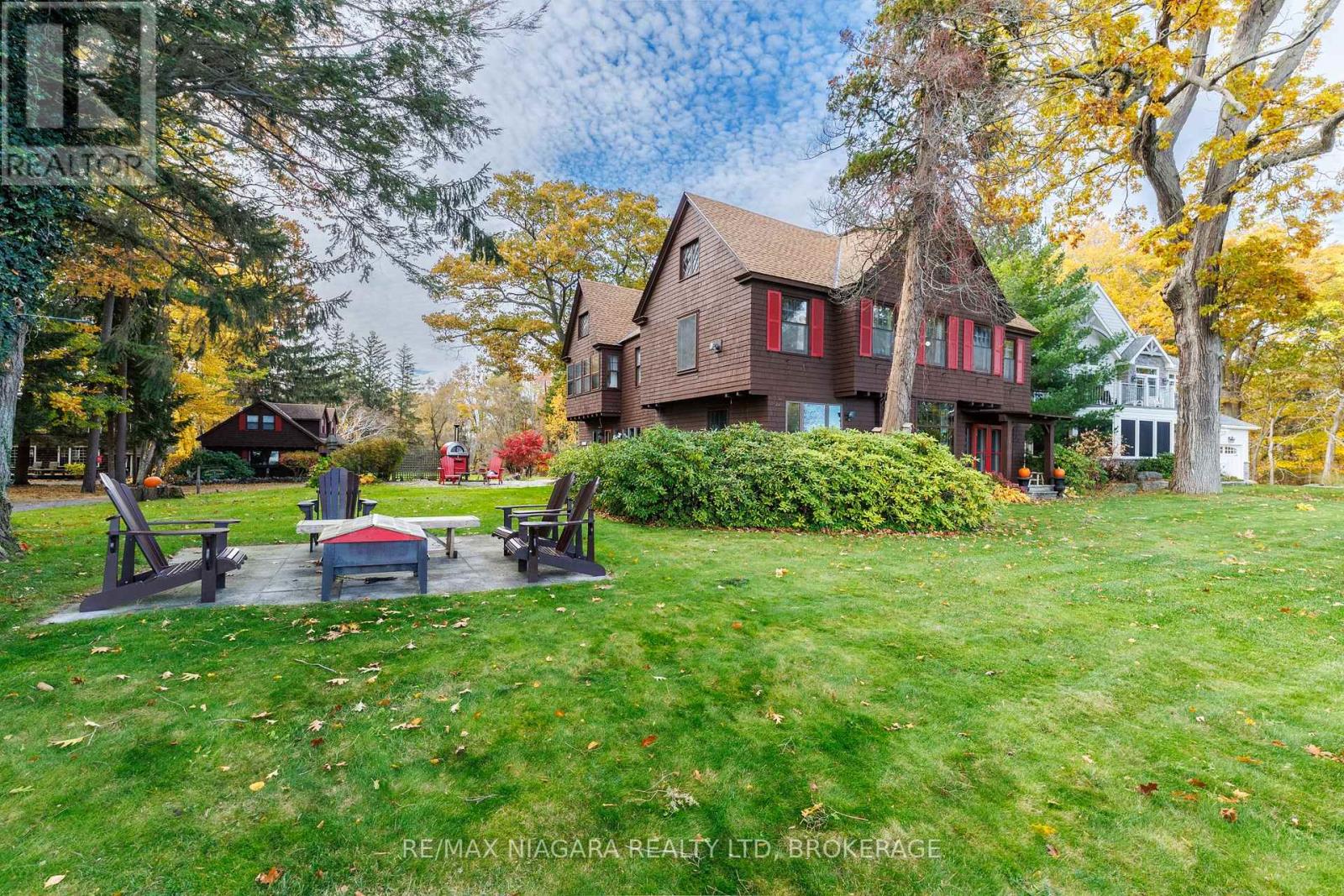 725 Point Abino Road S, Fort Erie, Ontario  L0S 1N0 - Photo 2 - X13573662
