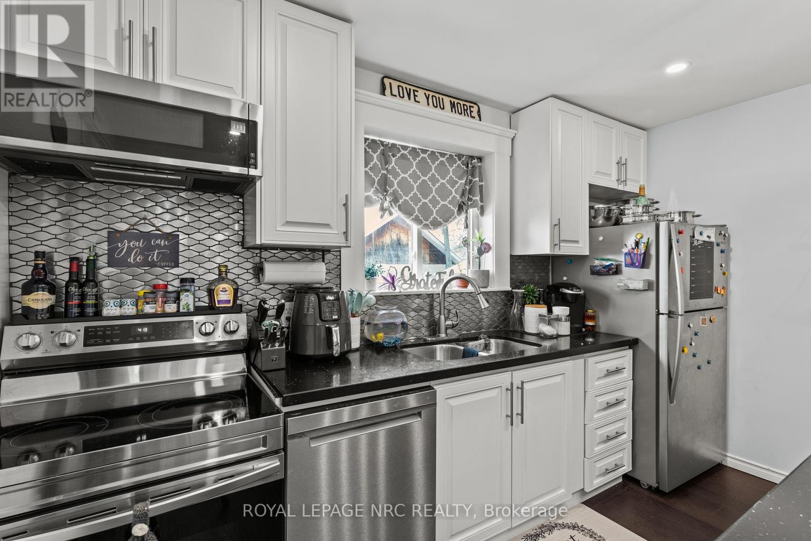 111 Morton Street, Thorold, Ontario  L2V 1C6 - Photo 15 - X13574162