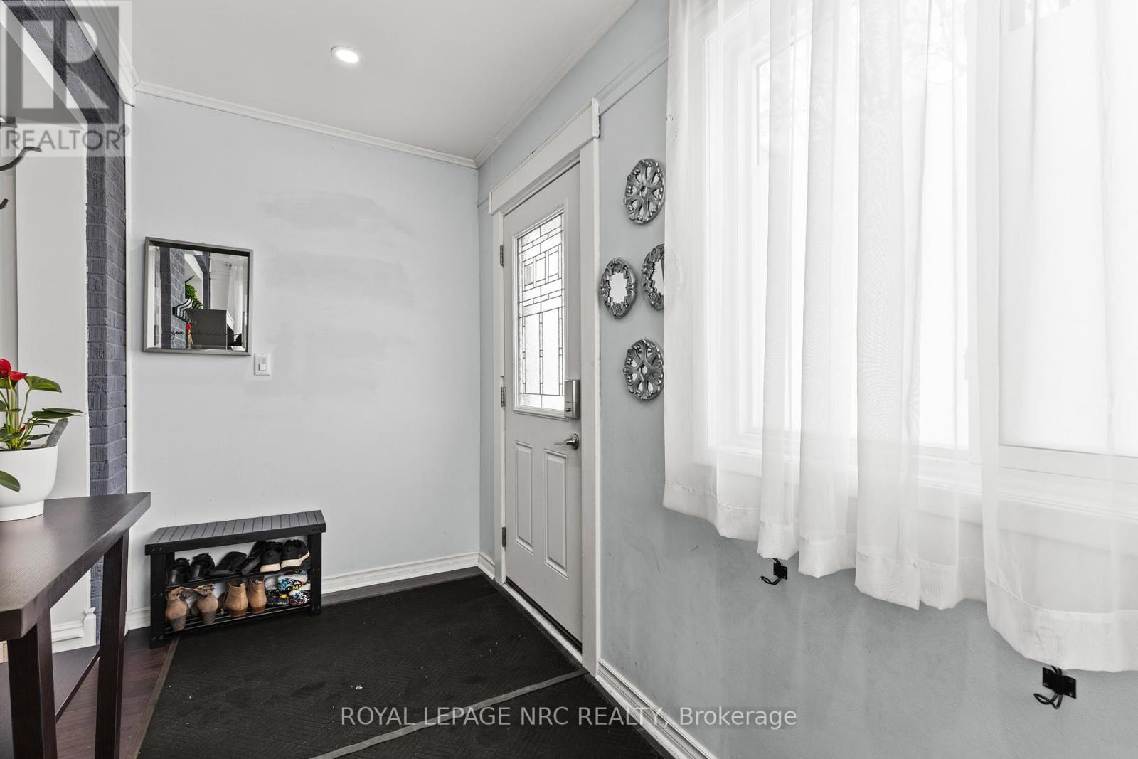 111 Morton Street, Thorold, Ontario  L2V 1C6 - Photo 6 - X13574162