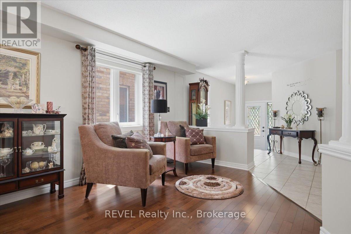 4819 Bloomburg Drive, Mississauga, Ontario  L5M 7K4 - Photo 10 - W13574378