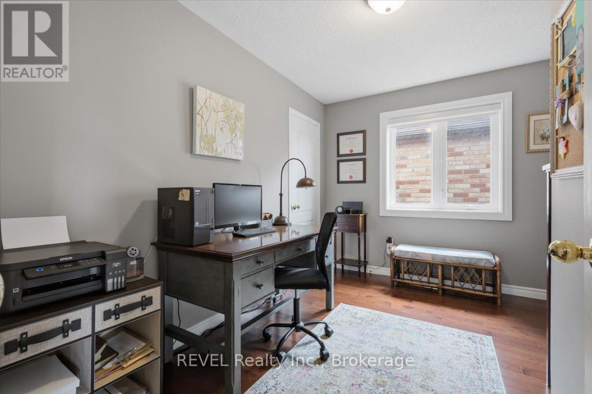 4819 Bloomburg Drive, Mississauga, Ontario  L5M 7K4 - Photo 28 - W13574378